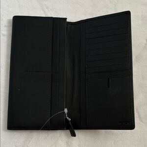 Tumi Black Leather Long Wallet RFID